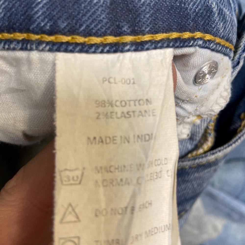 VTG Levi's 711 Altered Jeans Womens 27x30 Blue Denim Cotton Stretch Distressed - Picture 13 of 13